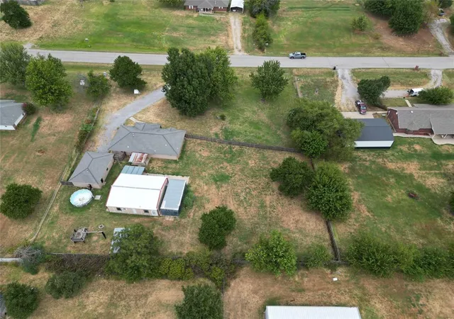 Photo 3 of Sale Pending at 19800 Aaron Dr, Harrah, OK 73045 | MLS# 1240255 | Listing updated on 2026-10-07