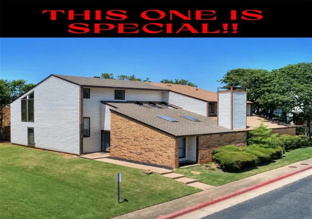 Photo 3 of Sale Pending at 405 E Timberwind Rd, Edmond, OK 73034 | MLS# 1240258 | Listing updated on 2026-09-06