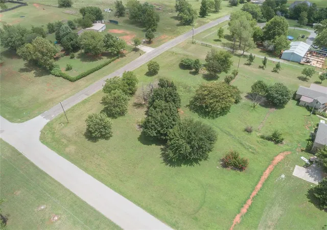 2nd image of 318 Grigsby Rd, Newcastle, OK 73065 | MLS# 1240292