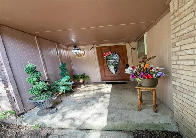 3rd image of 308 Rebel Ridge Ct, Yukon, OK 73099 | MLS# 1240294