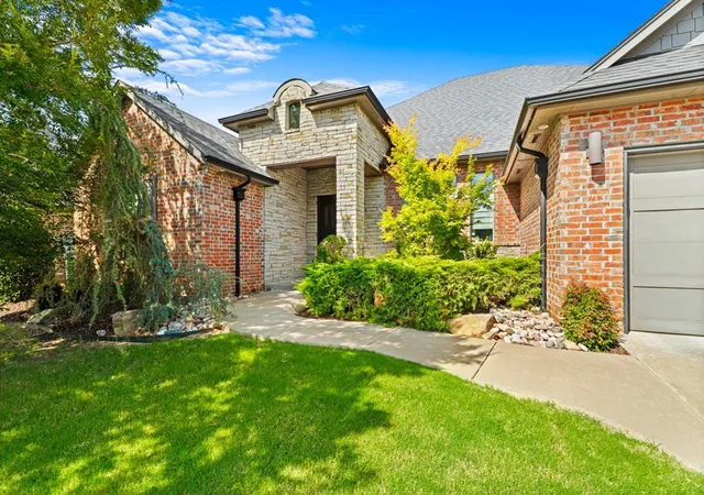 Photo 3 of Single family home for sale at 15309 Kestral Way, Edmond, OK 73013 | MLS# 1240296 | Listing updated on 2026-09-06