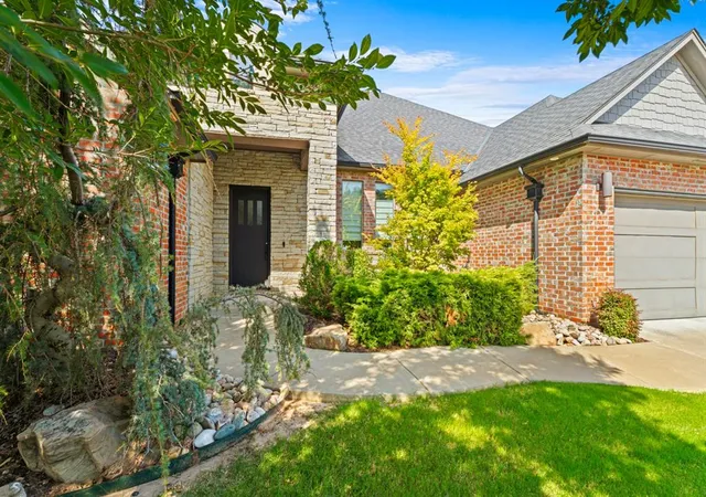 Photo 2 of Single family home for sale at 15309 Kestral Way, Edmond, OK 73013 | MLS# 1240296 | Listing updated on 2026-09-06