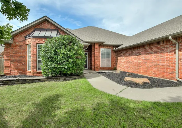 Photo 3 of Single family home for sale at 2617 Se 8th Street, Moore, OK 73160 | MLS# 1240318 | Listing updated on 2026-07-24