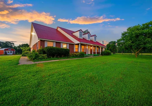 Photo 4 of Single family home for sale at 830 N Denison Rd, Idabel, OK 74745 | MLS# 1240326 | Listing updated on 2026-08-13