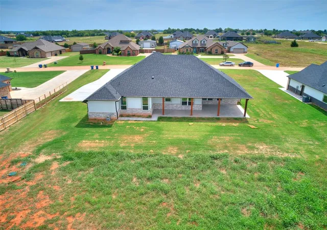 34th image of 4740 Ranchero Dr, Edmond, OK 73025 | MLS# 1240330