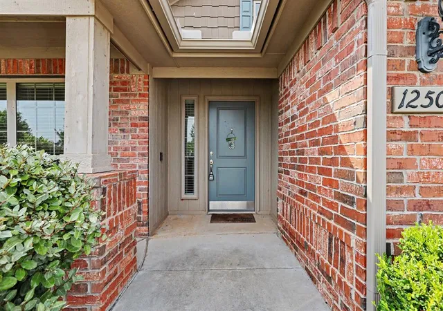 Photo 3 of Sale Pending at 12508 Se 18th Street, Choctaw, OK 73020 | MLS# 1240351 | Listing updated on 2026-09-02