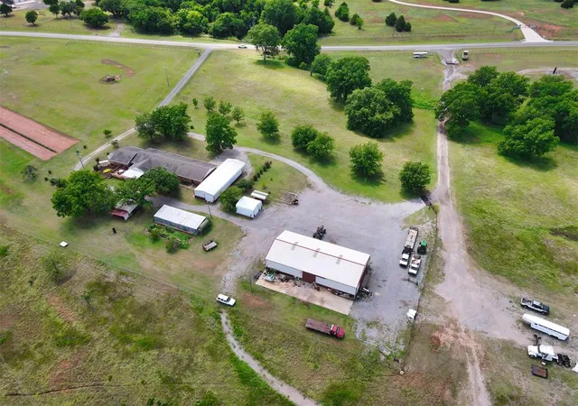 3rd image of 13520 St Hwy 74, Maysville, OK 73057 | MLS# 1240353
