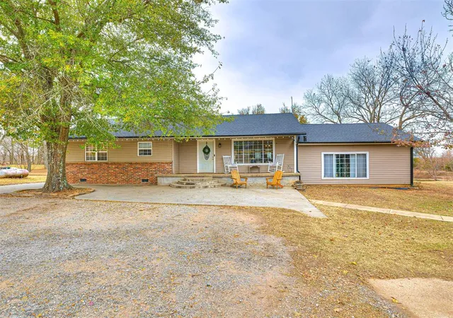 5th image of 104475 S 3520 Rd, Prague, OK 74864 | MLS# 1240360