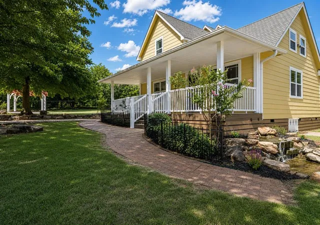 1st image of 9906 S Morgan Rd, Mustang, OK 73064 | MLS# 1240365