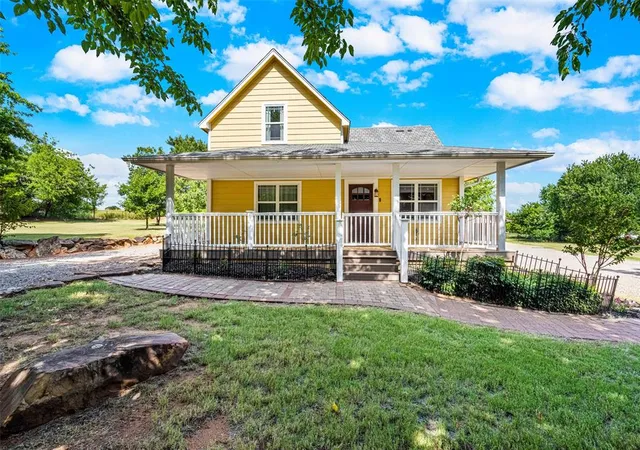 4th image of 9906 S Morgan Rd, Mustang, OK 73064 | MLS# 1240365