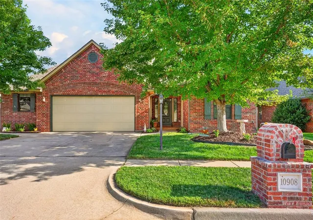 1st image of 10908 Nw 116th St, Yukon, OK 73099 | MLS# 1240376