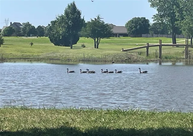 34th image of 10908 Nw 116th St, Yukon, OK 73099 | MLS# 1240376