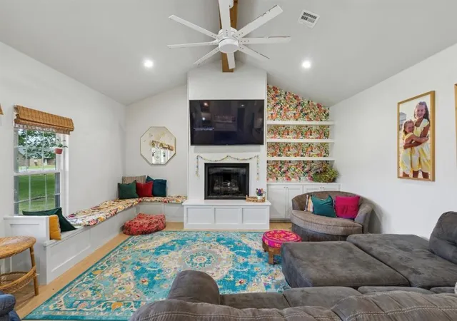 4th image of 32700 Tincup Dr, Shawnee, OK 74804 | MLS# 1240382