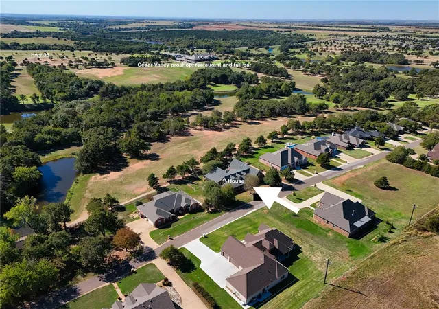Photo 2 of Single family home for sale at 4801 W Canyon Rd, Guthrie, OK 73044 | MLS# 1240389 | Listing updated on 2026-10-15