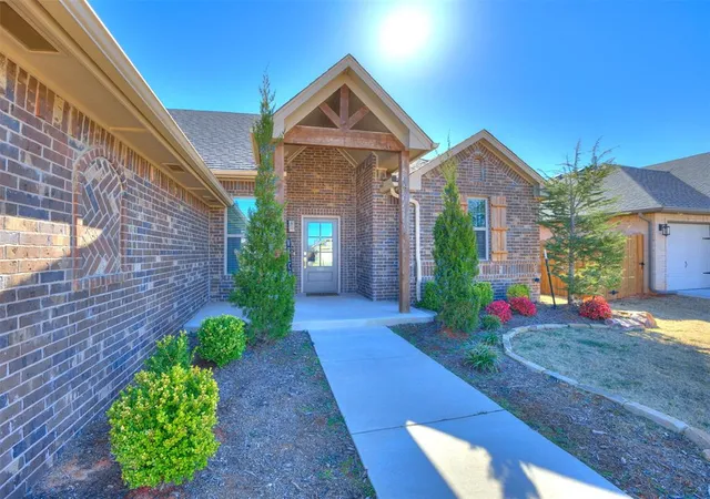 2nd image of 1412 Nw 17th Pl, Newcastle, OK 73065 | MLS# 1240399