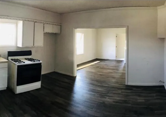 Photo 3 of Single family home for sale at 513 Sw Caddo St, Minco, OK 73059 | MLS# 1240405 | Listing updated on 2026-09-28