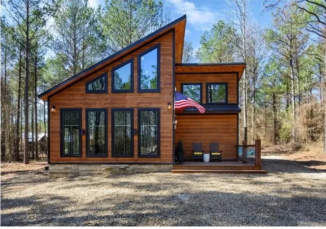 Photo 1 of Single family home for sale at 135 Dogwood Blossom Trl, Broken Bow, OK 74728 | MLS# 1240420 | Listing updated on 2026-08-27