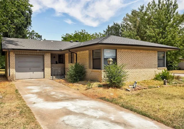 Photo 1 of Single family home for sale at 245 Nw 80th Corner, Oklahoma City, OK 73114 | MLS# 1240440 | Listing updated on 2026-09-08