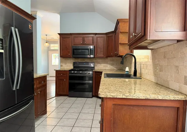 Photo 2 of Sale Pending at 1801 Del Simmons Dr, Edmond, OK 73003 | MLS# 1240446 | Listing updated on 2026-09-02