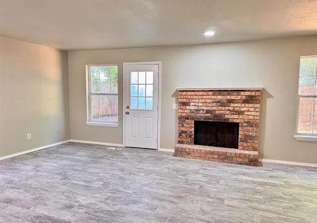 Photo 3 of Townhouse for sale at 417 Ne 115th Street, Oklahoma City, OK 73114 | MLS# 1240448 | Listing updated on 2026-09-03