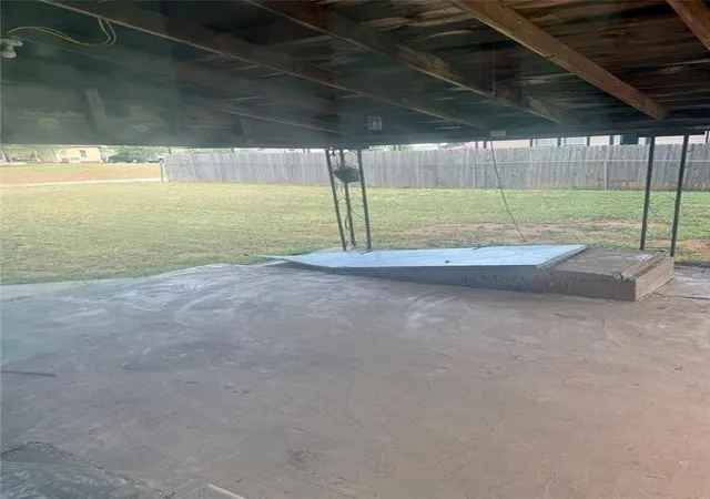12th image of 300 S 4th St, Sentinel, OK 73664 | MLS# 1240453