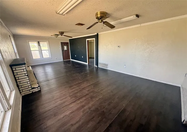 3rd image of 300 S 4th Street, Sentinel, OK 73664 | MLS# 1240453