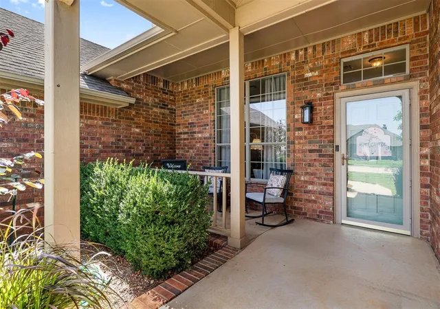 2nd image of 805 Fairfax Ln, El Reno, OK 73036 | MLS# 1240460