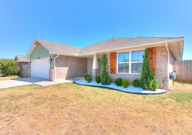 Photo 1 of Single family home for sale at 8608 Nw 77th Street, Oklahoma City, OK 73132 | MLS# 1240474 | Listing updated on 2026-10-19