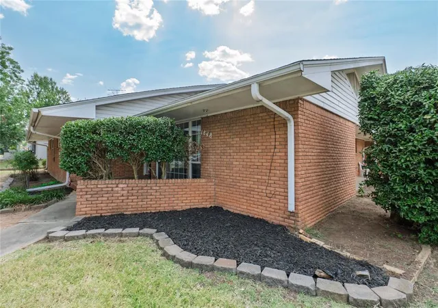 Photo 4 of Single family home for sale at 1848 N Pennsylvania Ave, Shawnee, OK 74804 | MLS# 1240497 | Listing updated on 2026-08-13