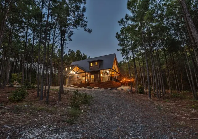 1st image of 108 Bear Elm Trl, Broken Bow, OK 74728 | MLS# 1240504