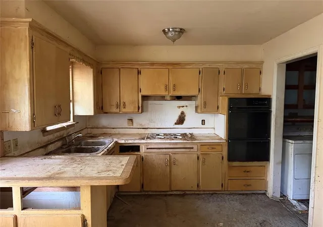 Photo 3 of Single family home for sale at 1340 Sw 77th Place, Oklahoma City, OK 73159 | MLS# 1240505 | Listing updated on 2026-08-21