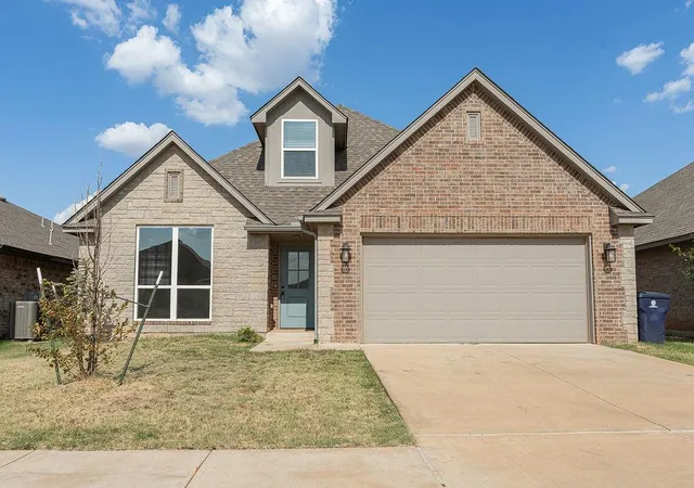 Photo 2 of Single family home for sale at 18340 Autumn Grv Dr, Edmond, OK 73012 | MLS# 1240507 | Listing updated on 2026-10-06