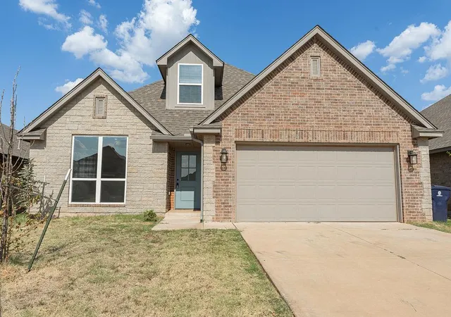Photo 3 of Single family home for sale at 18340 Autumn Grv Dr, Edmond, OK 73012 | MLS# 1240507 | Listing updated on 2026-10-06