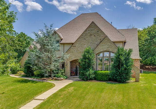 Photo 3 of Single family home for sale at 1956 Ella Ct, Edmond, OK 73034 | MLS# 1240510 | Listing updated on 2026-09-19