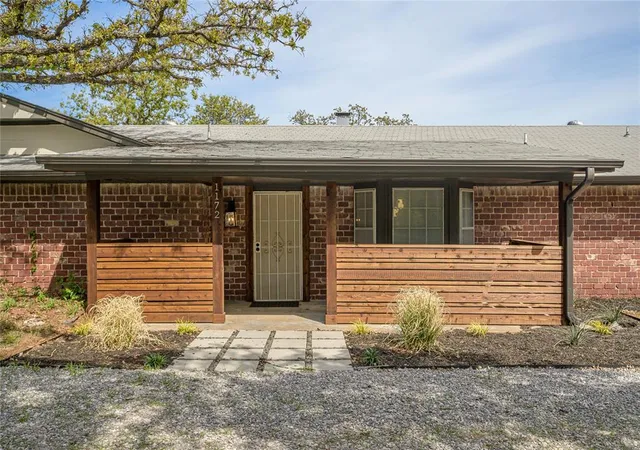1st image of 1172 Woodcrest Dr, Harrah, OK 73045 | MLS# 1240520
