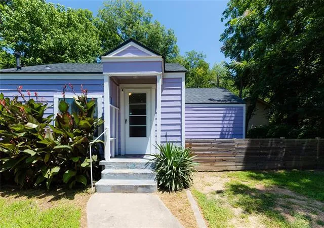 3rd image of 512 N Francis St, Ada, OK 74820 | MLS# 1240529