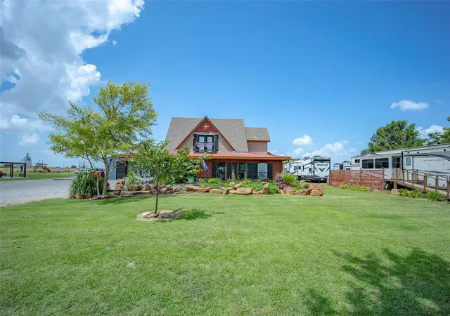 3rd image of 3808 S Manning Rd, El Reno, OK 73036 | MLS# 1240538