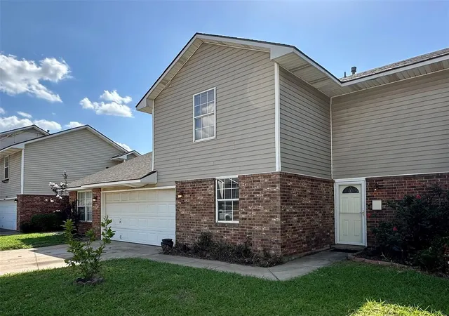 1st image of 3233 Barley Ct, Norman, OK 73072 | MLS# 1240544