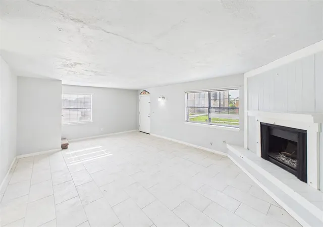 image of 401 Se 12th Ave #208, Norman, OK 73071 | MLS# 1240545