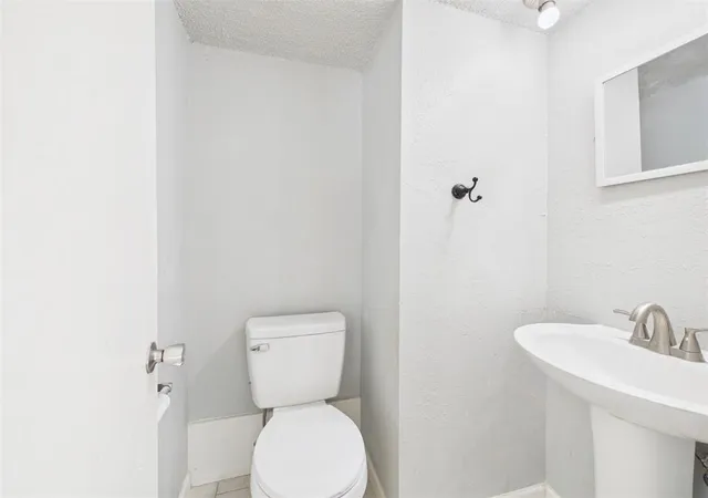 image of 401 Se 12th Ave #208, Norman, OK 73071 | MLS# 1240545
