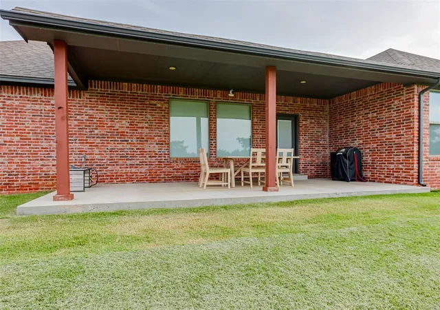 4th image of 1781 Porter St, Guthrie, OK 73044 | MLS# 1240567