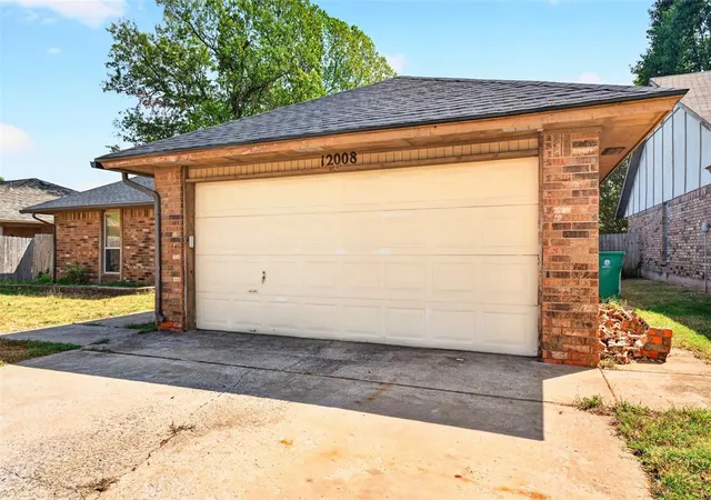 Photo 2 of Single family home for sale at 12008 Sw 4th Street, Yukon, OK 73099 | MLS# 1240573 | Listing updated on 2026-09-25