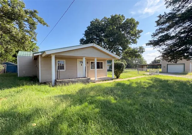 1st image of 20509 E Reno Ave, Harrah, OK 73045 | MLS# 1240574