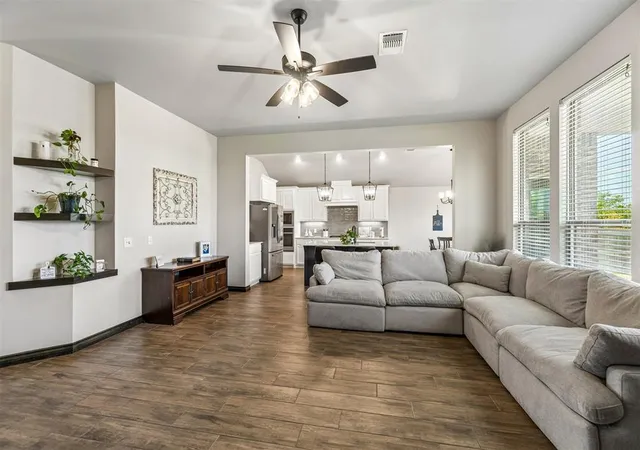 Photo 3 of Single family home for sale at 11245 NW 135th Street, Yukon, OK 73099 | MLS# 1240596 | Listing updated on 2026-09-04