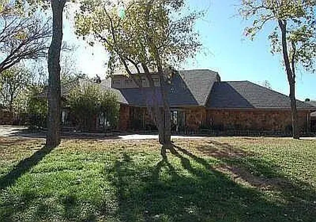 Photo 1 of Single family home for sale at 10500 S Garnada Ln, Oklahoma City, OK 73165 | MLS# 1240598 | Listing updated on 2026-09-01