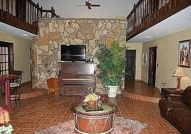 Photo 2 of Single family home for sale at 10500 S Garnada Ln, Oklahoma City, OK 73165 | MLS# 1240598 | Listing updated on 2026-09-01