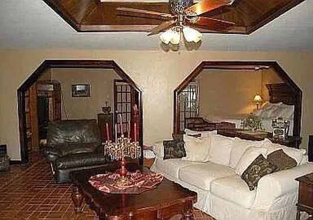 Photo 4 of Single family home for sale at 10500 S Garnada Ln, Oklahoma City, OK 73165 | MLS# 1240598 | Listing updated on 2026-09-01