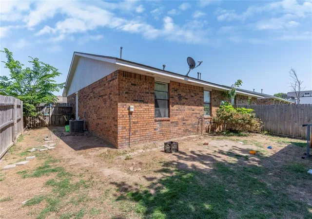 25th image of 1004 Acacia Cir, Noble, OK 73068 | MLS# 1240609