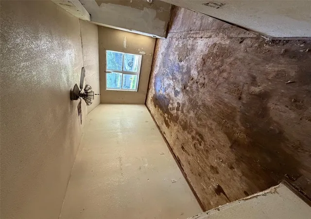 Photo 4 of Single family home for sale at 2404 SW 51st Street, Oklahoma City, OK 73119 | MLS# 1240625 | Listing updated on 2026-07-23