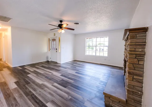 4th image of 1108 Wilson Ave, Maysville, OK 73057 | MLS# 1240644
